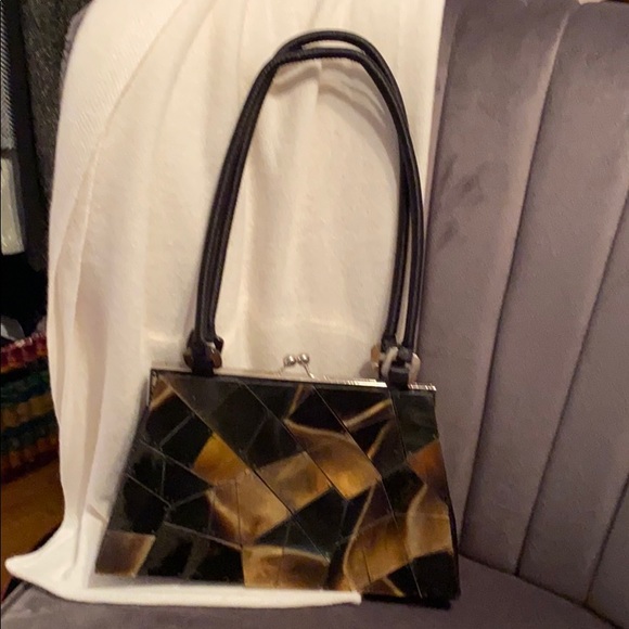 Handbags - Antique looking shoulder bag